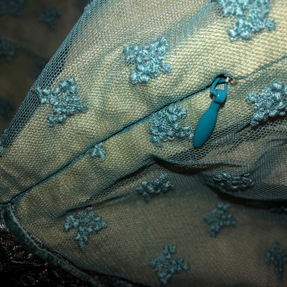 ODILLE mesh overlay embroidered beaded top - Picture 6 of 6